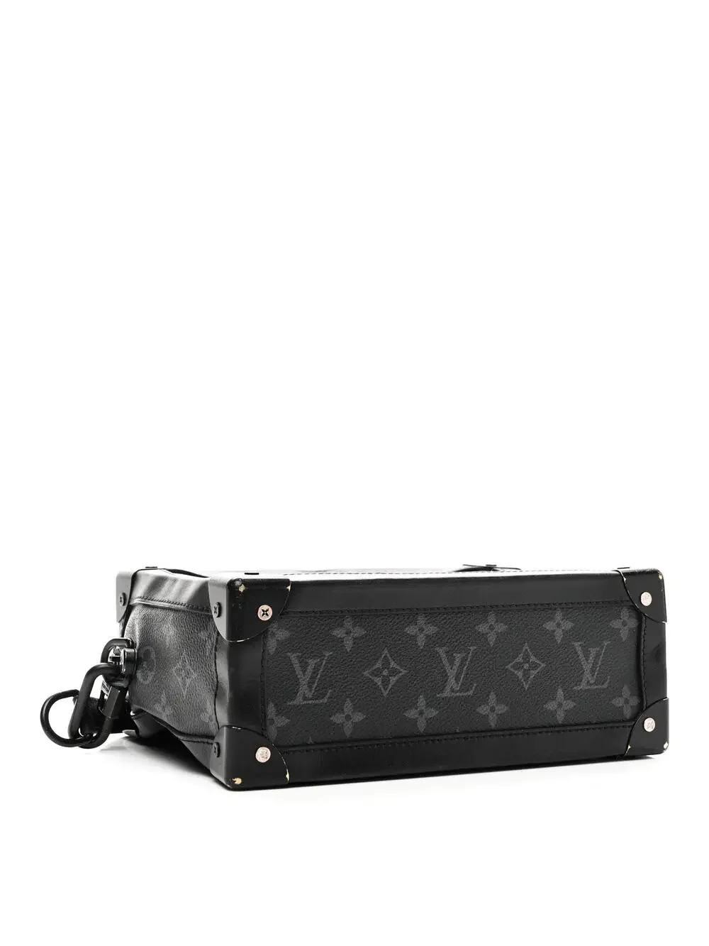 Louis Vuitton step into
